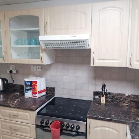 La Riviera Apartment Дубай Екстериор снимка