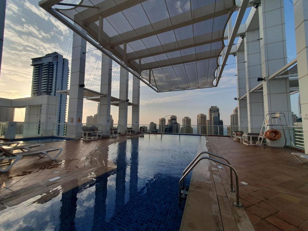 La Riviera Apartment Дубай Екстериор снимка