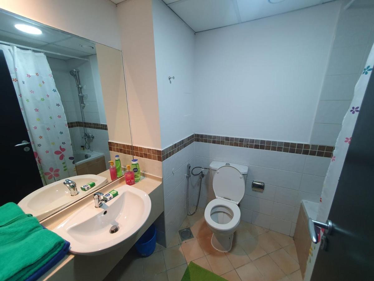La Riviera Apartment Дубай Екстериор снимка