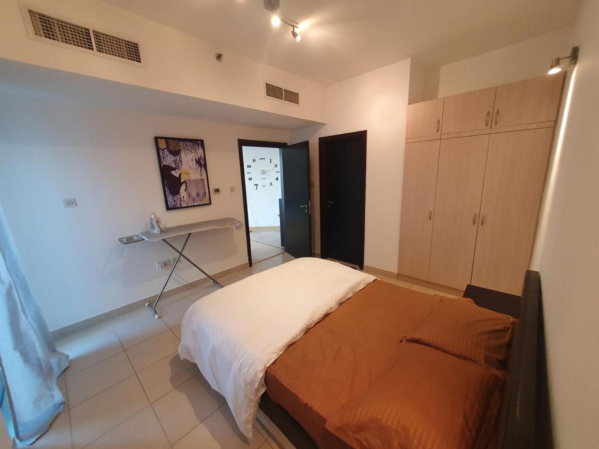 La Riviera Apartment Дубай Екстериор снимка